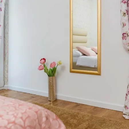 Apartman Arijana 2 *