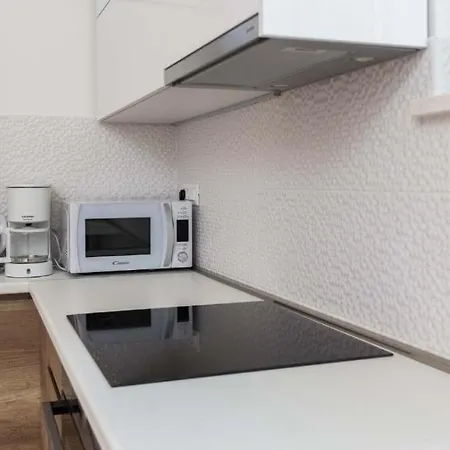 Apartment Arijana 2 *