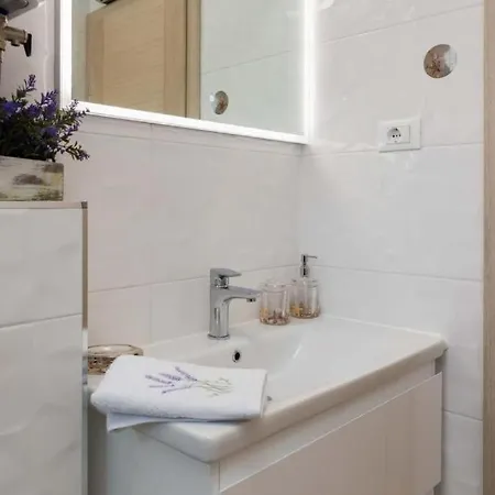 Arijana 2 Apartman Slatine