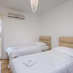 아파트 Arijana 2